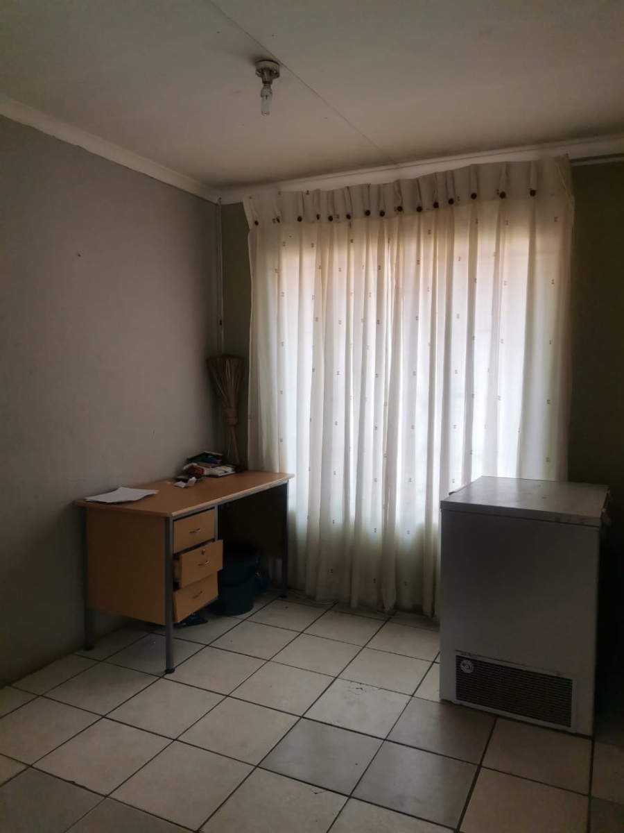 To Let 3 Bedroom Property for Rent in Tlhabane West North West